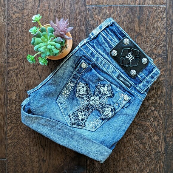 Miss Me Women's Shorts - Picture 2 of 2